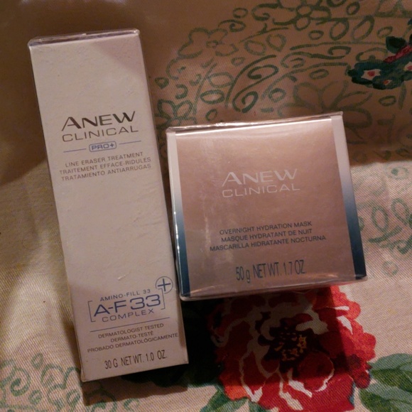Avon Other - Anew clinical set